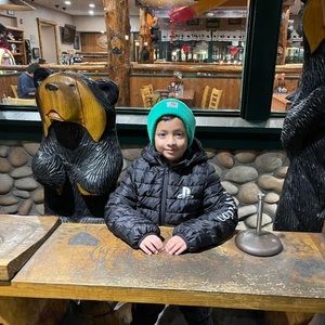 Meet your Posher, Arthurito marin